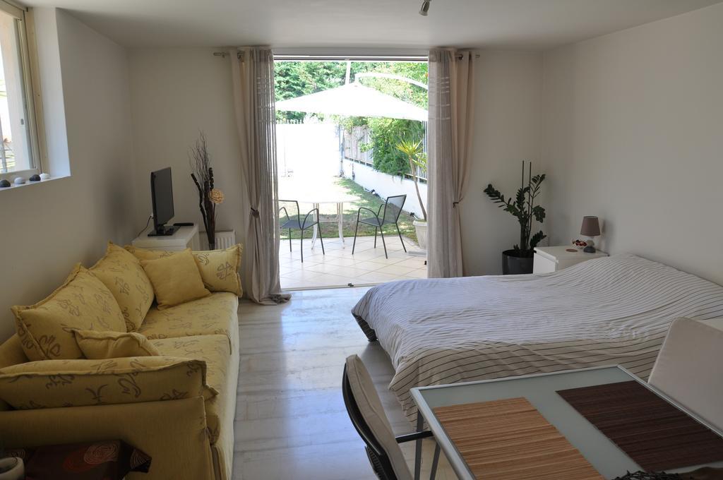 Cosy Studio With Garden / Individual Apartment Athens Luaran gambar