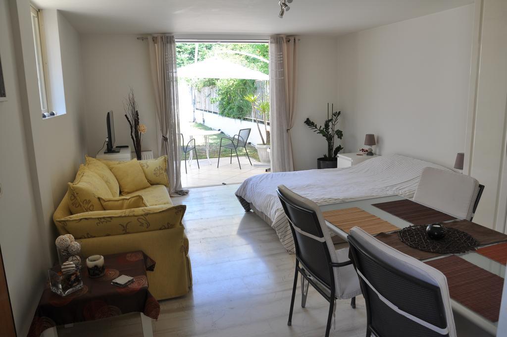 Cosy Studio With Garden / Individual Apartment Athens Luaran gambar